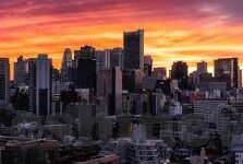 糖心直播APP破解版-探讨非法使用与平台合规性，以糖心直播APP破解版举例